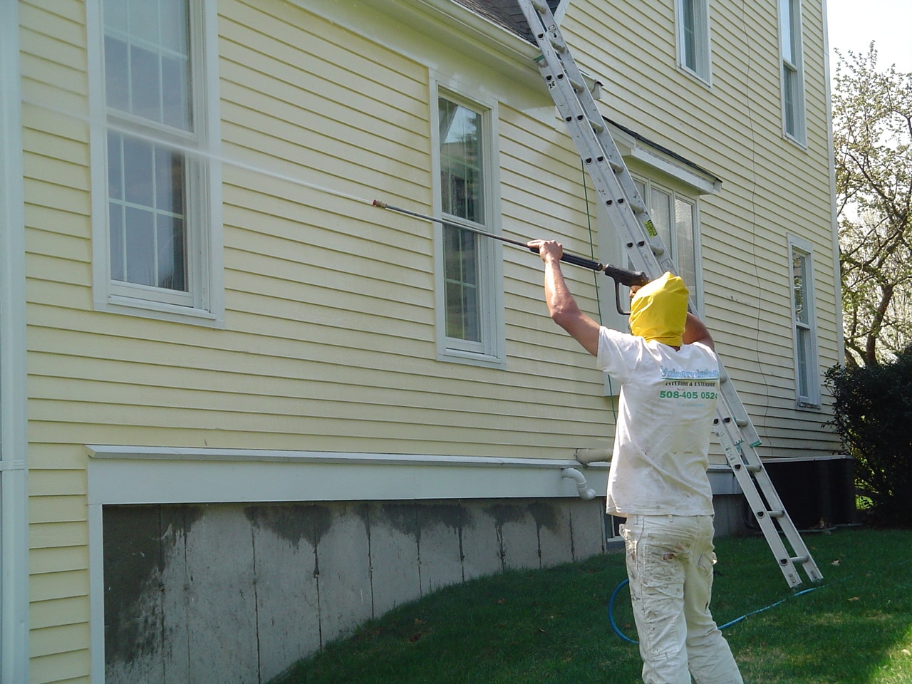 Power washing contractor in Chelmsford MA, Pressure washing services ...